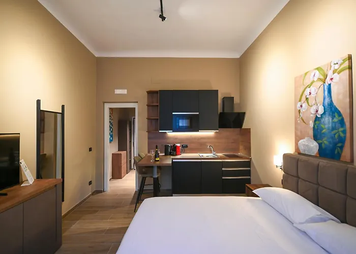 Me Too Exclusive - Interno 7 아파트 바리