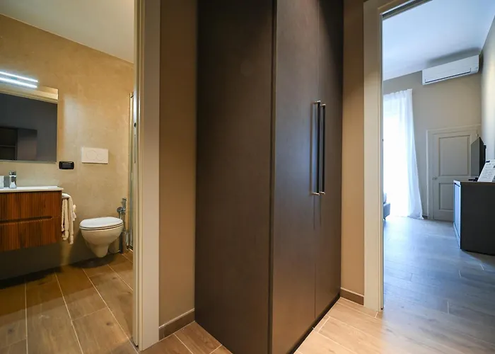 아파트 Me Too Exclusive - Interno 7 바리